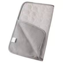 Golden Hearts Pet cooling mat in Grey
